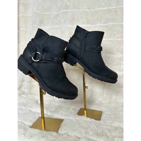 Clark’s Hearth Kaylie sz 8 Ankle Boot Harness Strap - Picture 1 of 6